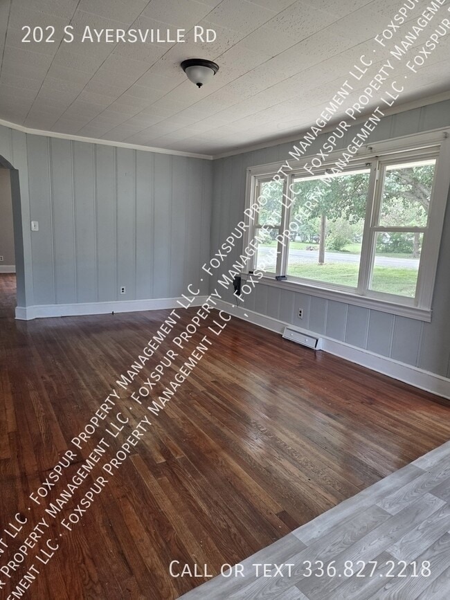 Building Photo - 202 S Ayersville Rd
