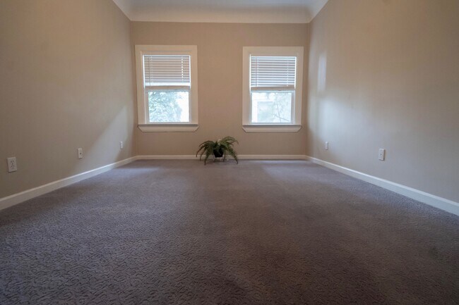 Guest bedroom - 2406 P St
