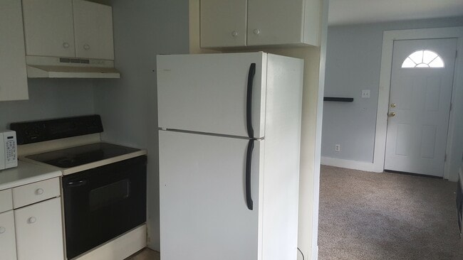 Building Photo - Chesapeake City 2BR/1BA Home for only $1100.00 per month