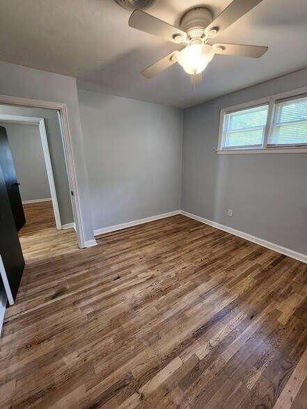 Building Photo - 3106 Mowles Rd