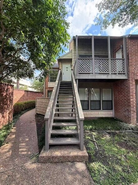 Building Photo - 2829 Timmons Ln