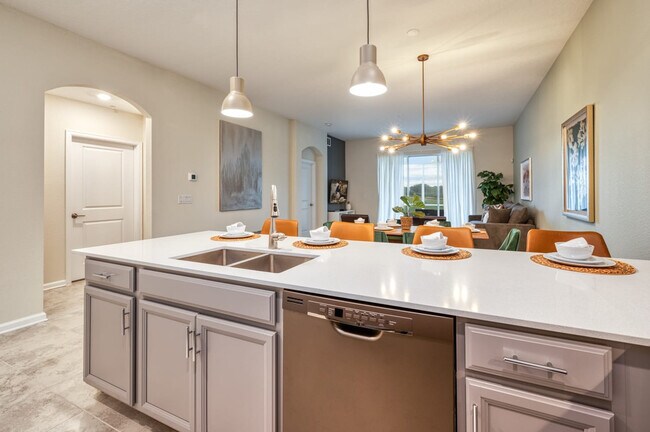 Building Photo - 723 Ocean Course Ave