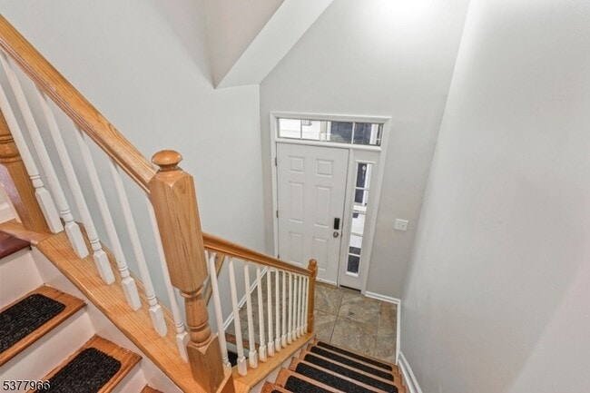 Building Photo - 107 Brittany Ct