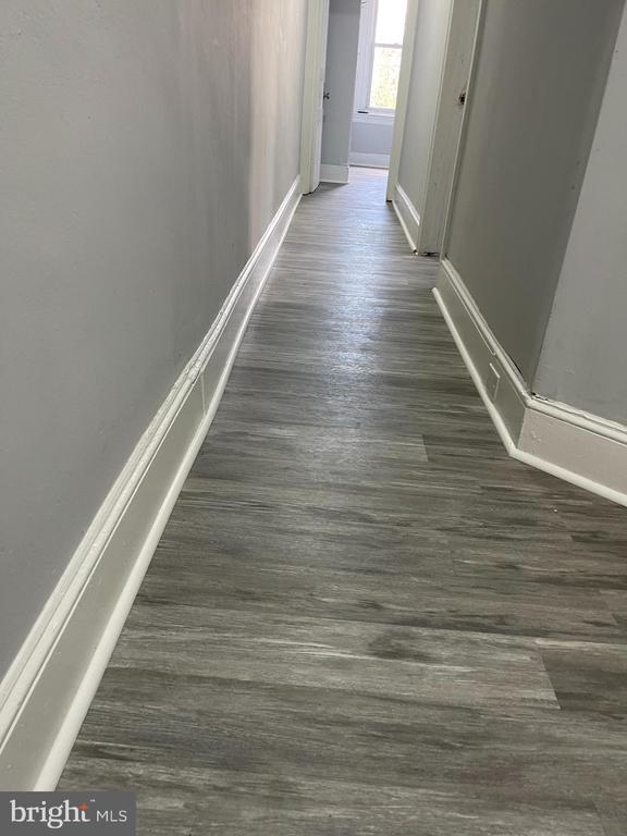 Building Photo - 127 E Coulter St