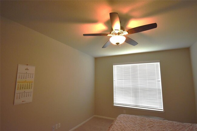 Building Photo - 2934 Orchid Ranch Dr