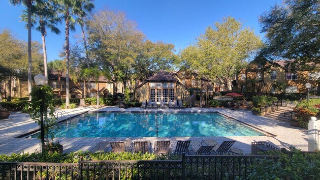 Building Photo - 2/2 First Floor Condo in Azur at Metrowest