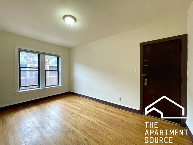 Building Photo - 3312 W Schubert Ave