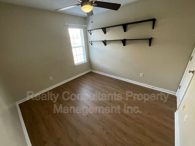 Building Photo - 600 Summerwalk Rd