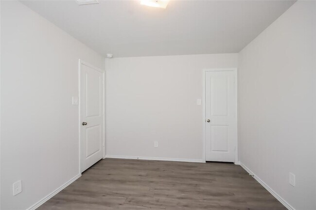 Building Photo - 23687 Goodfellow Dr