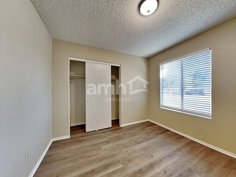 Building Photo - 2306 N 88th Ave