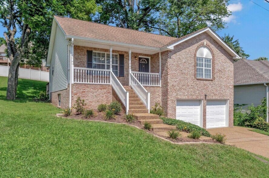 Building Photo - 1612 Celebration Way