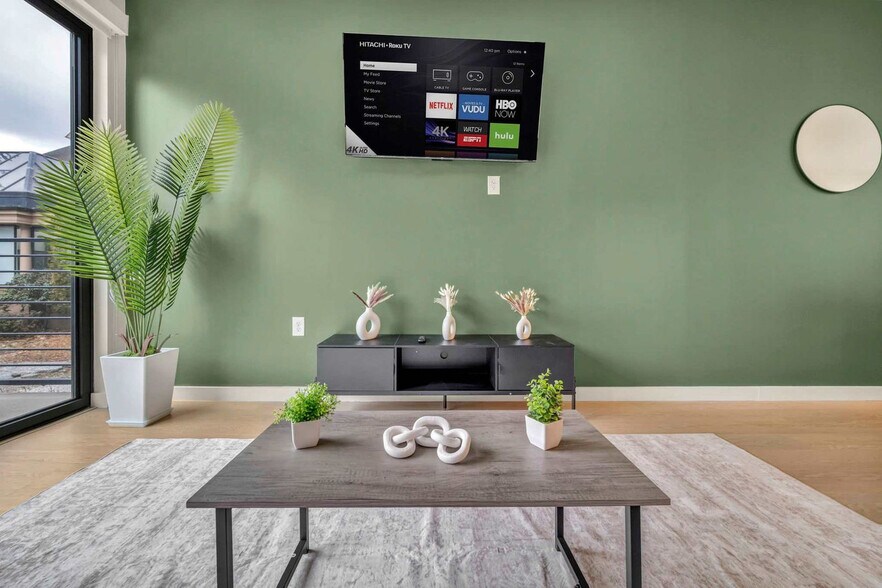 Building Photo - 2189 Cornell Rd