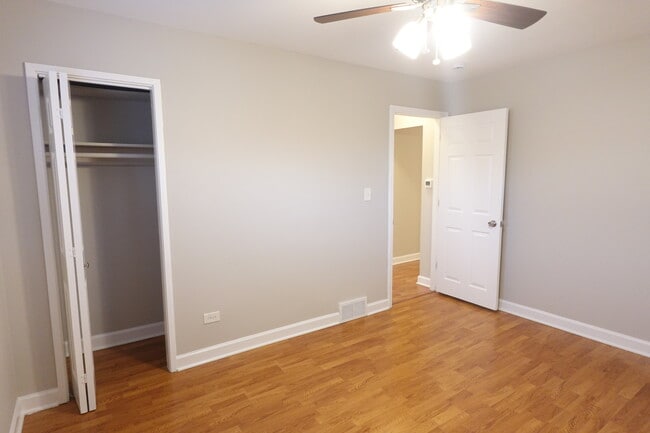 Building Photo - 2401 Huron Terrace