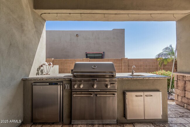 Building Photo - 28484 N 92nd Pl