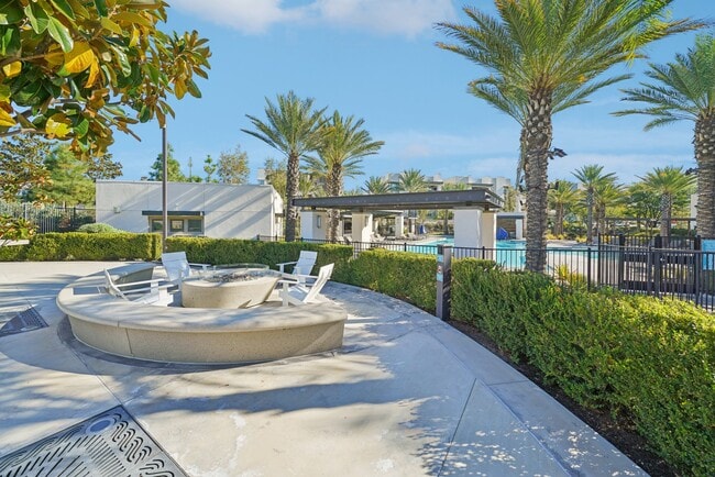 Building Photo - 11048 Luminate Dr