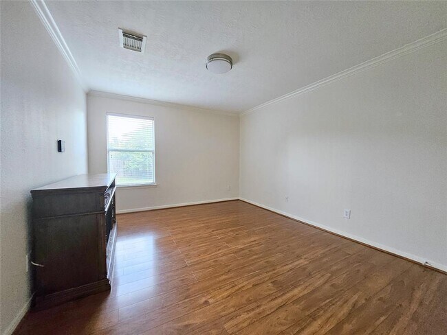 Building Photo - 24402 Cornell Park Ln