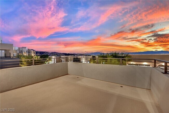 Building Photo - 378 Tranquil Peak Ct