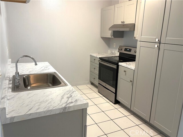 Building Photo - 212 S Kraemer Blvd
