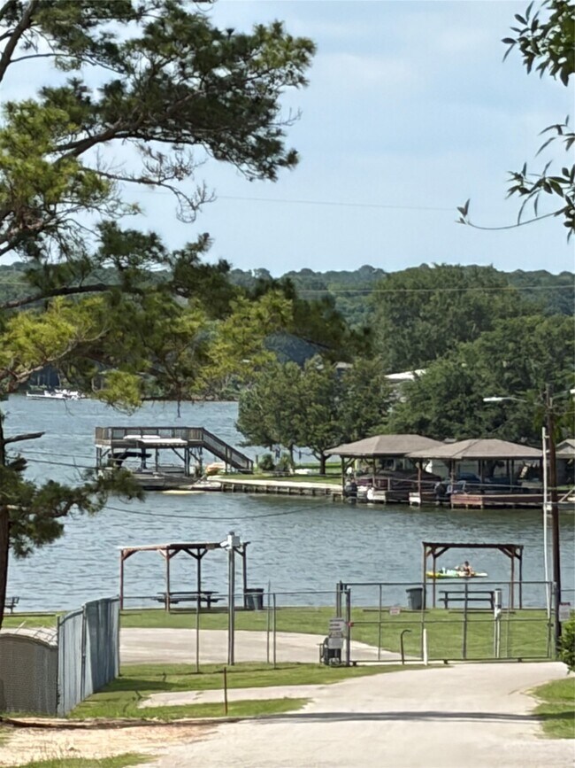 Building Photo - 13724 Brigadier Dr