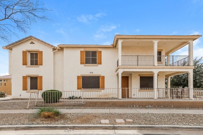 Building Photo - 809 E Agua Fria Ln