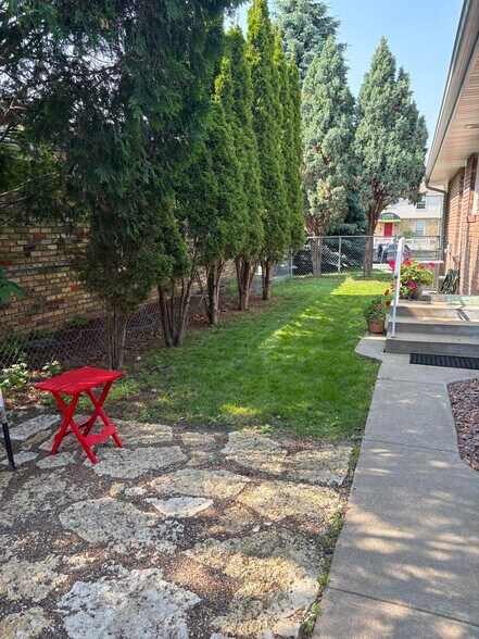 side yard and garden space - 1794 Ford Pky