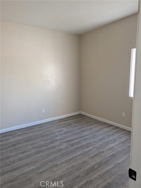 Building Photo - 14600 Rosemary Dr