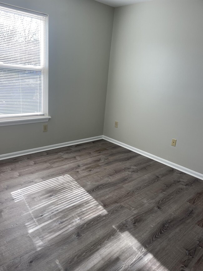 Building Photo - 255 Canal Park Dr