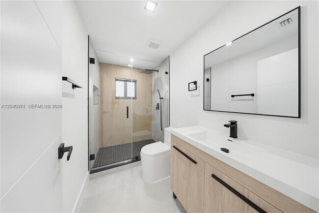 Building Photo - 1021 NW 48th St