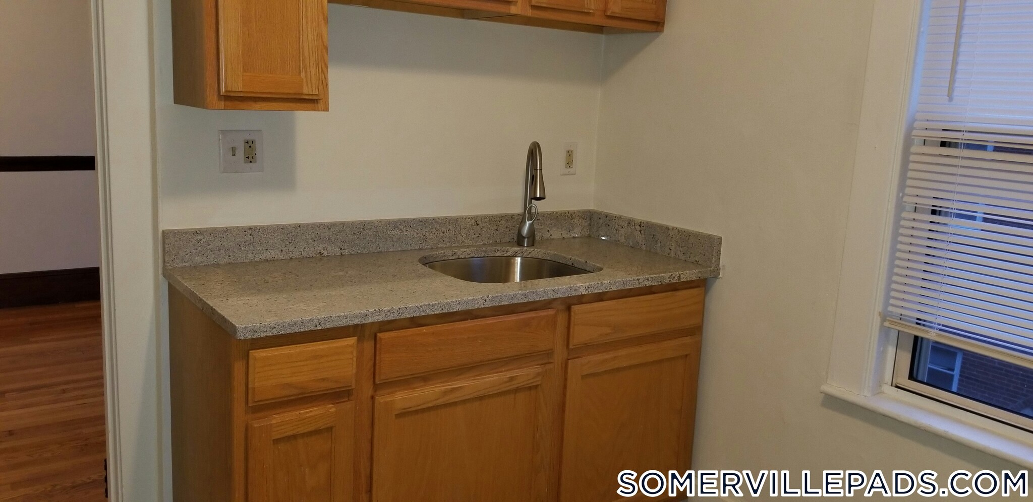 Building Photo - 157 Summer St