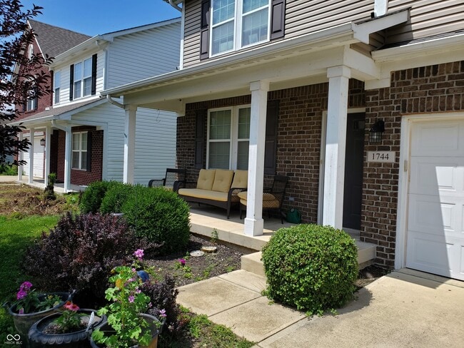 Building Photo - 1744 Cold Springs Dr