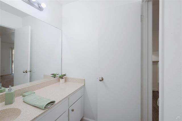 Building Photo - 2323 Wells Branch Pkwy