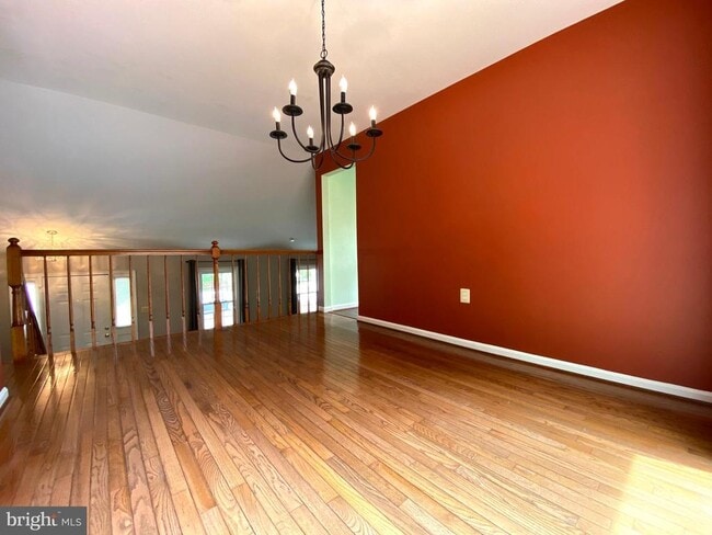 Building Photo - 7684 Green Garland Dr
