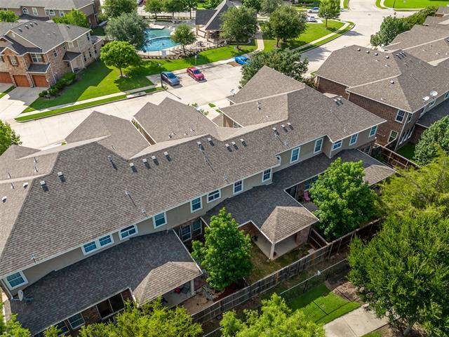 Building Photo - 5932 Clearwater Dr