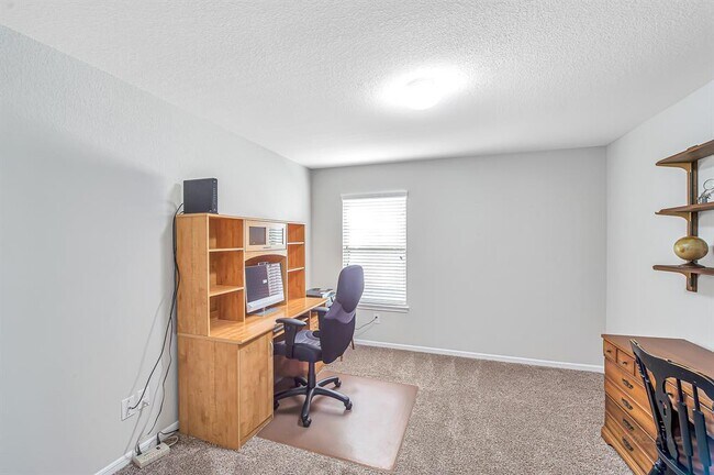 Building Photo - 3023 Dripping Springs Ct