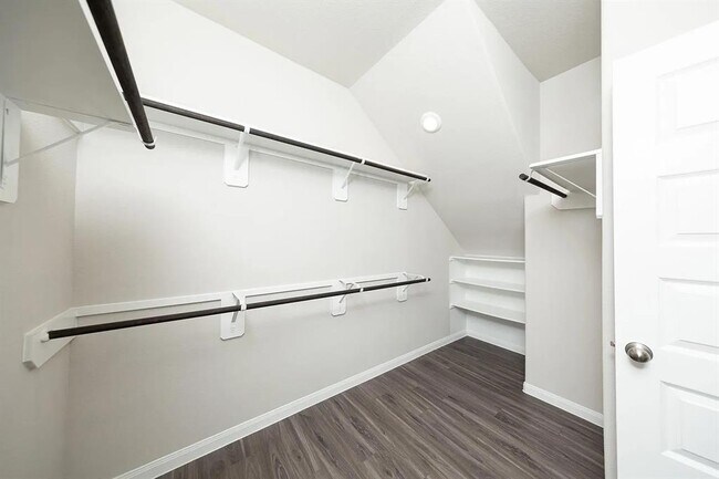 Building Photo - 5103 Hector Gustavo Dr