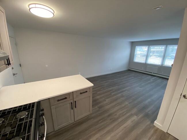 Interior Photo - 212 3rd Ave