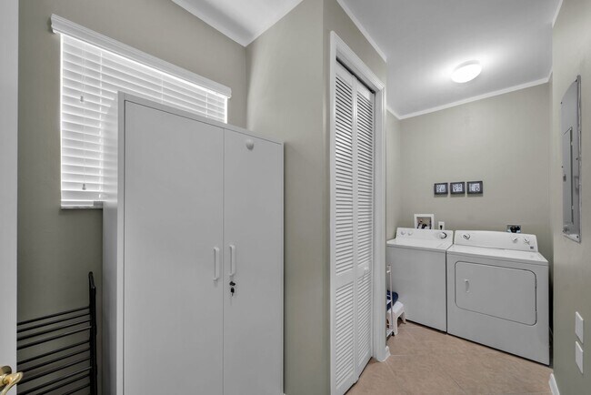 Building Photo - Serene Lakefront Living at Moody River Estates in NORTH FORT MYERS– Your Dream Home Awaits! 2BED/...