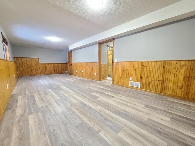 Building Photo - 2932 Northern Slopes Ln NE