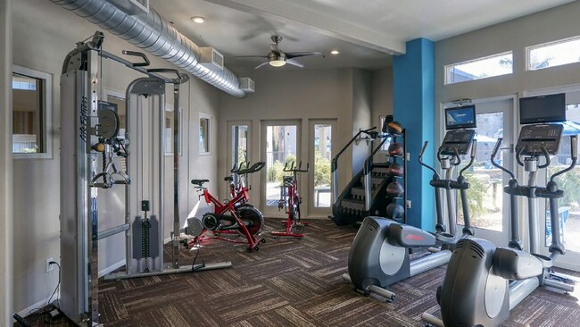 Building Photo - 9259 E Raintree Dr