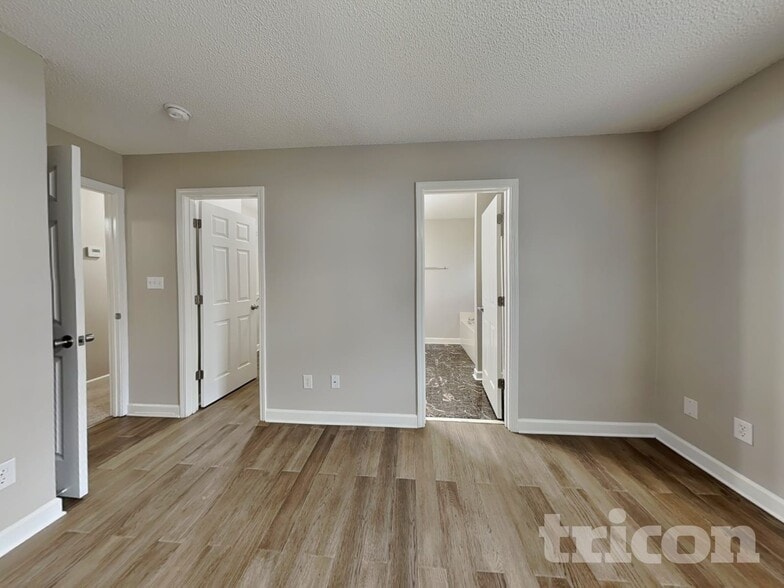 Building Photo - 967 Ashland Ave