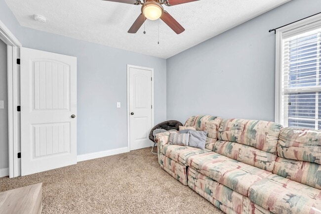 Building Photo - 1289 Morstead Dr