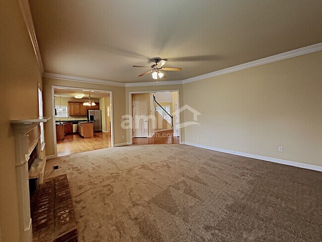 Building Photo - 2062 Keene Cir