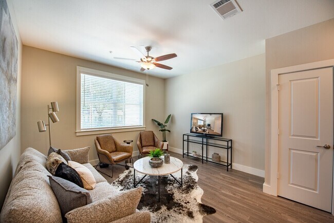 Building Photo - Your Luxury Lifestyle Begins Here!