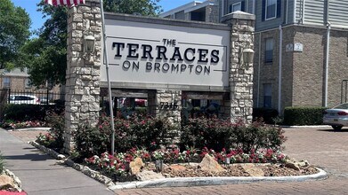 Building Photo - 7315 Brompton St