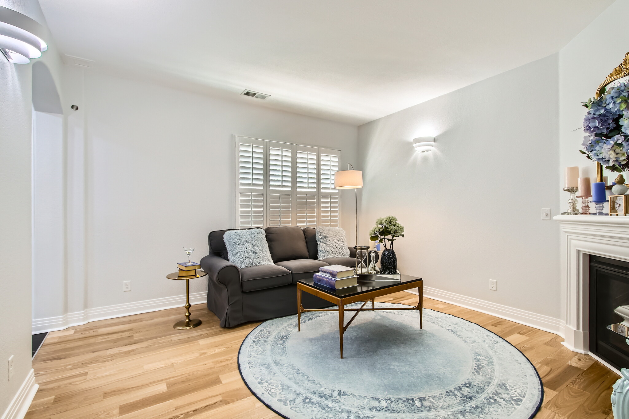 Formal Living Room - 7349 Lowell Blvd