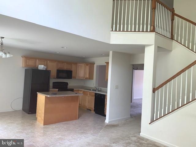 Building Photo - 417 Mercury Dr