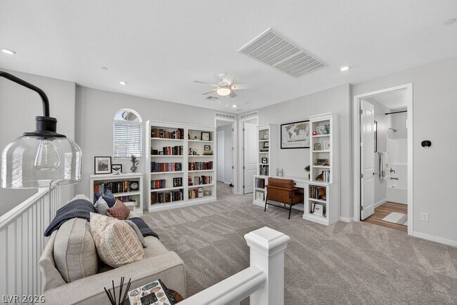Building Photo - 10662 Carnes Ave