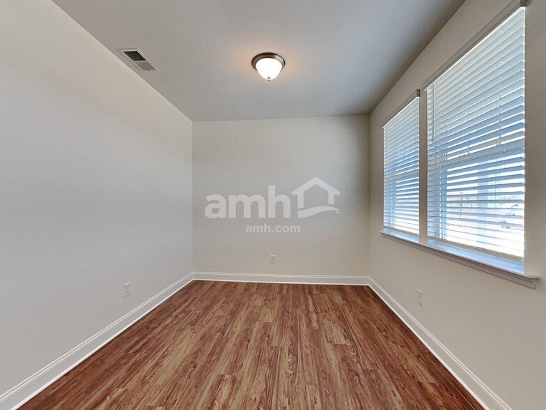 Building Photo - 3807 Kindness Wy