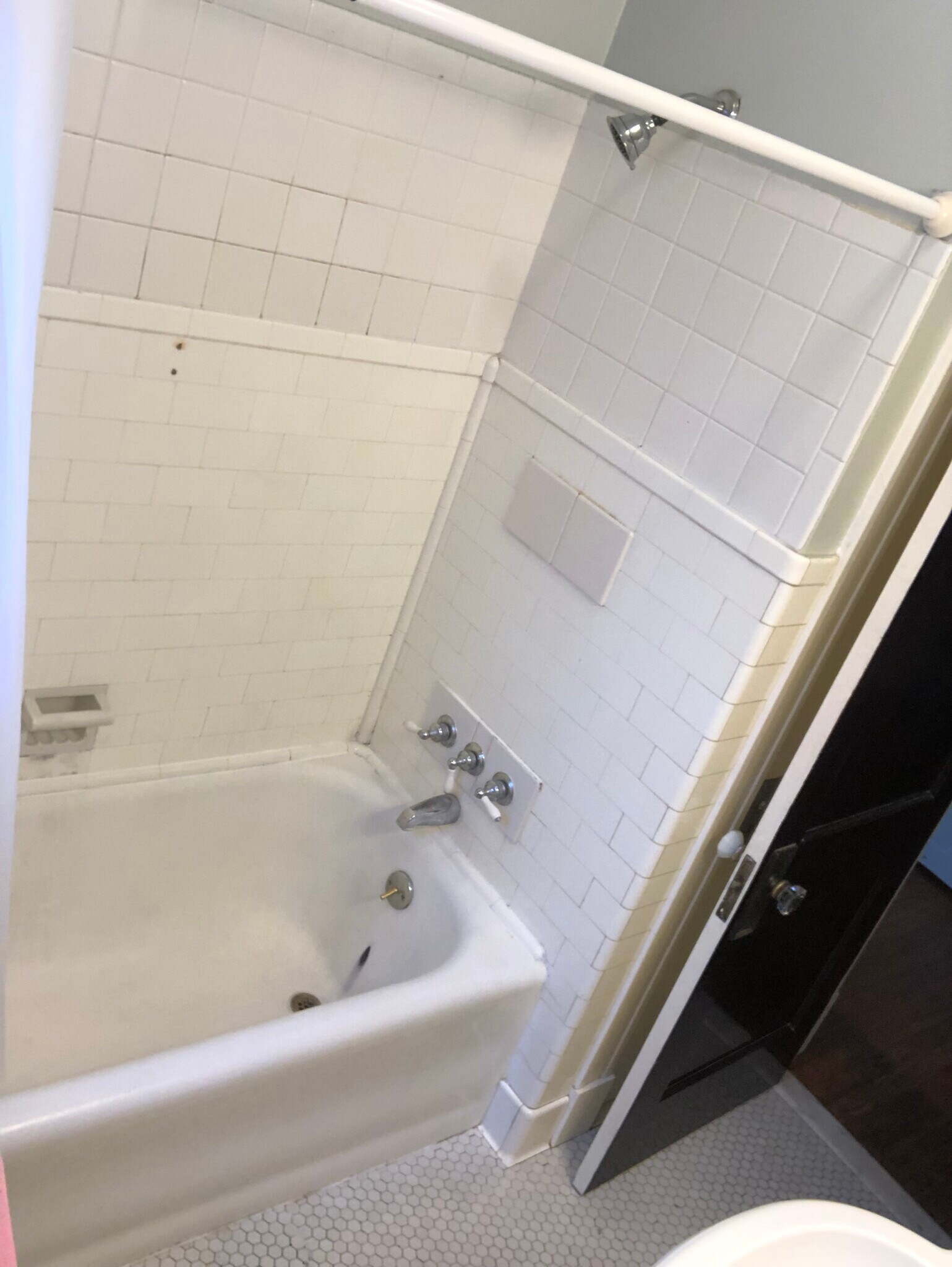 Building Photo - 4516 Shenandoah Ave