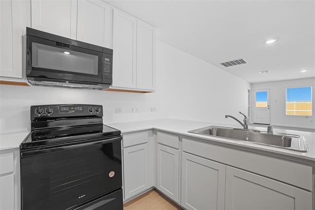 Building Photo - 516 Sandhill Crane Ln